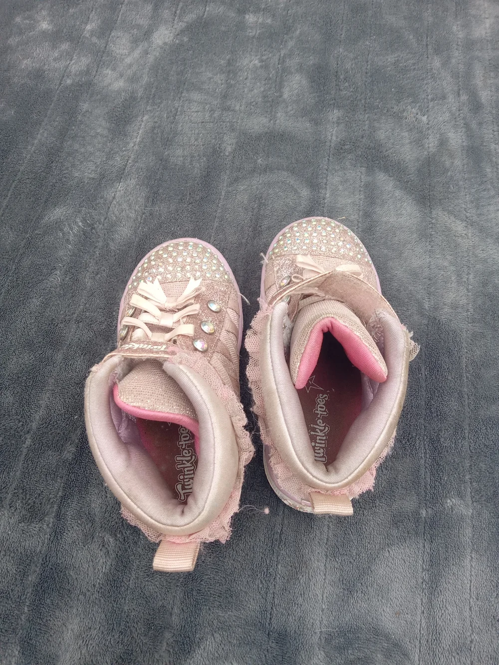 Wink Rose Pink Rhinestone High-Top Kids Sneakers